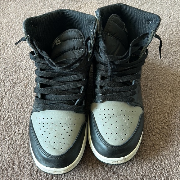 Jordan 1 sneakers - Picture 3 of 8